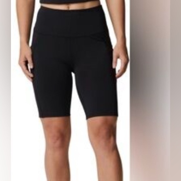 Columbia Women's Black Performance Athletic Workout Gym Stretch Shorts XL‎ GUC - Picture 1 of 9